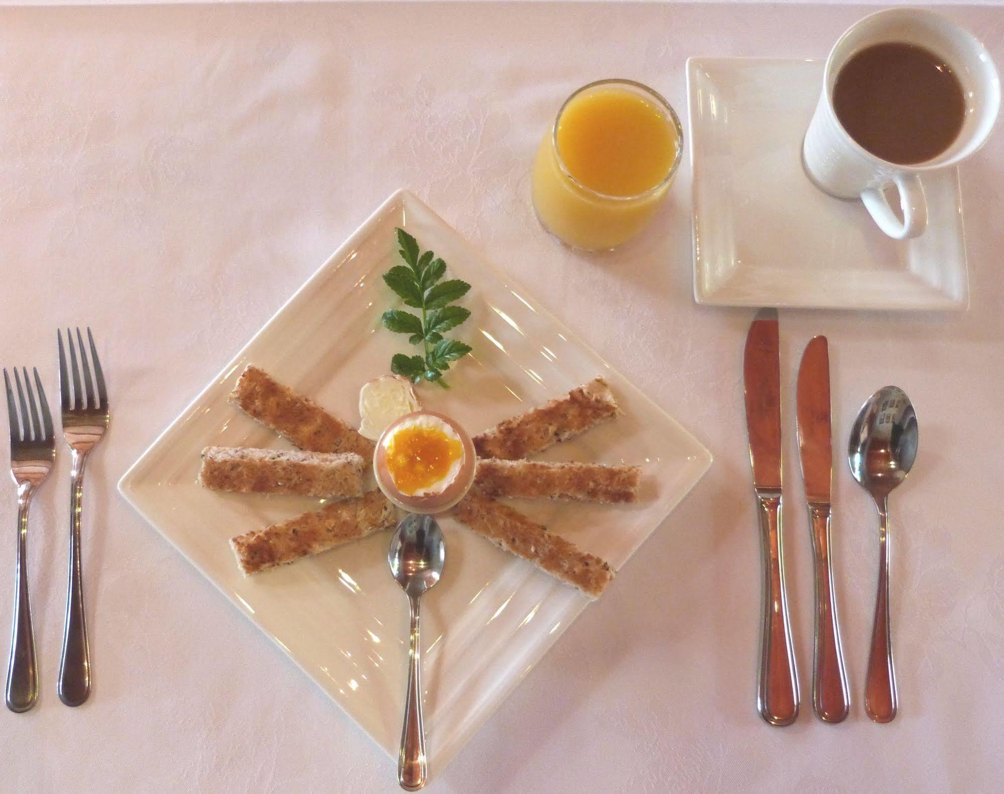 มอร์พาร์ค ริเวอร์ไซด์ ลอดจ์ Bed & Breakfast ไปเฮีย ภายนอก รูปภาพ