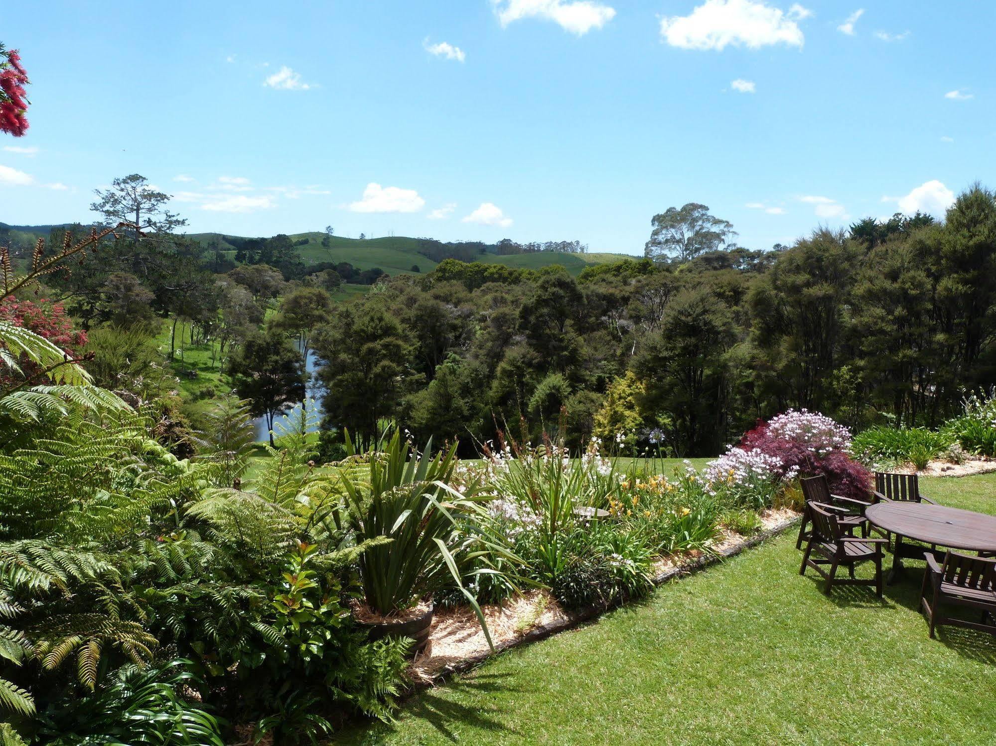 มอร์พาร์ค ริเวอร์ไซด์ ลอดจ์ Bed & Breakfast ไปเฮีย ภายนอก รูปภาพ